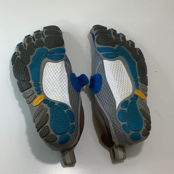 Vibram FiveFingers Trecksport running shoes easy on off Velcro closure size 7 - Picture 13 of 15